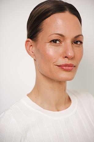 Josephine Winter - Swantje - artistspool.com