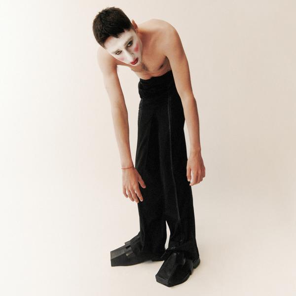 Josephine Winter - menswear 01 - artistspool.com