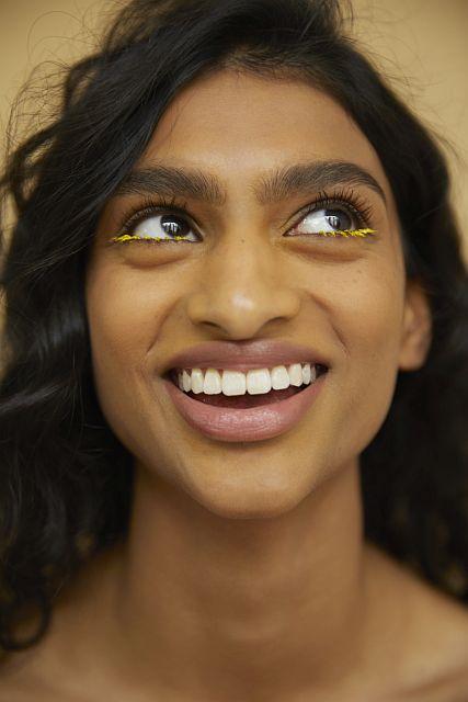 Josephine Winter - Priya - artistspool.com