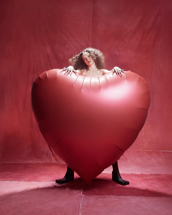 Josephine Winter - Cupido 02 for PAP Magazine - artistspool.com