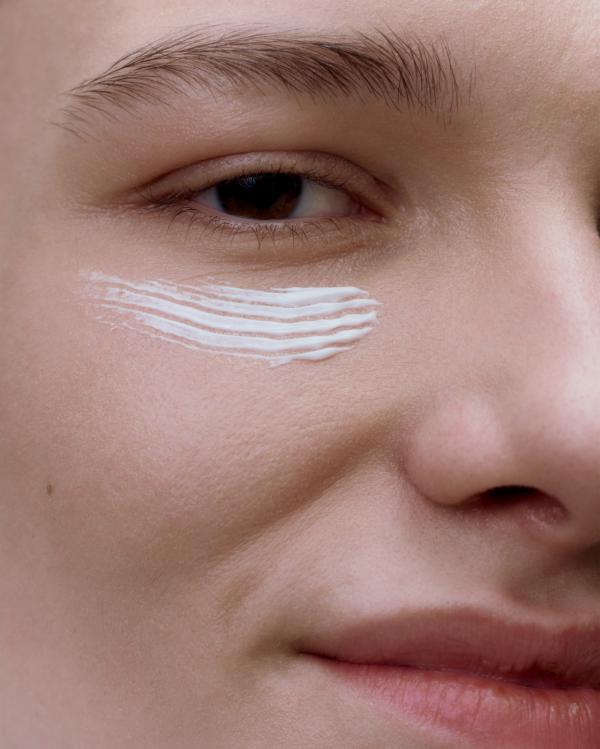 Josephine Winter - Skin Texture - artistspool.com