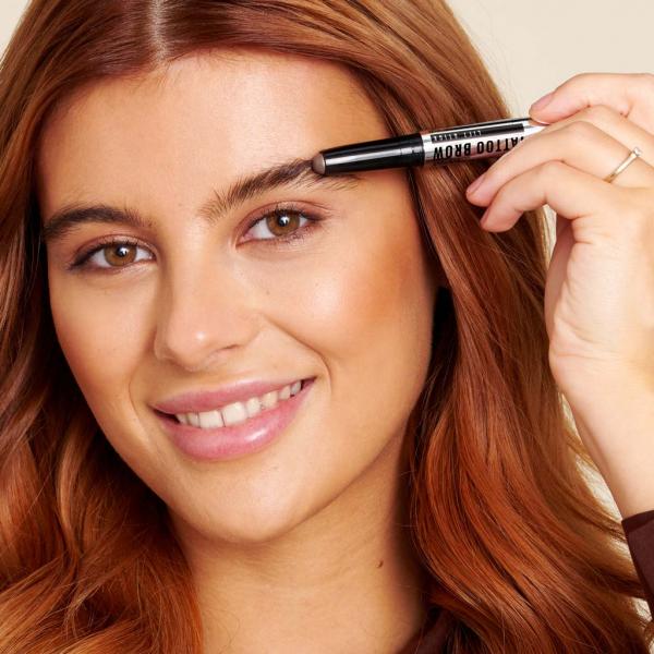 Silke Zeitz - Maybelline - artistspool.com