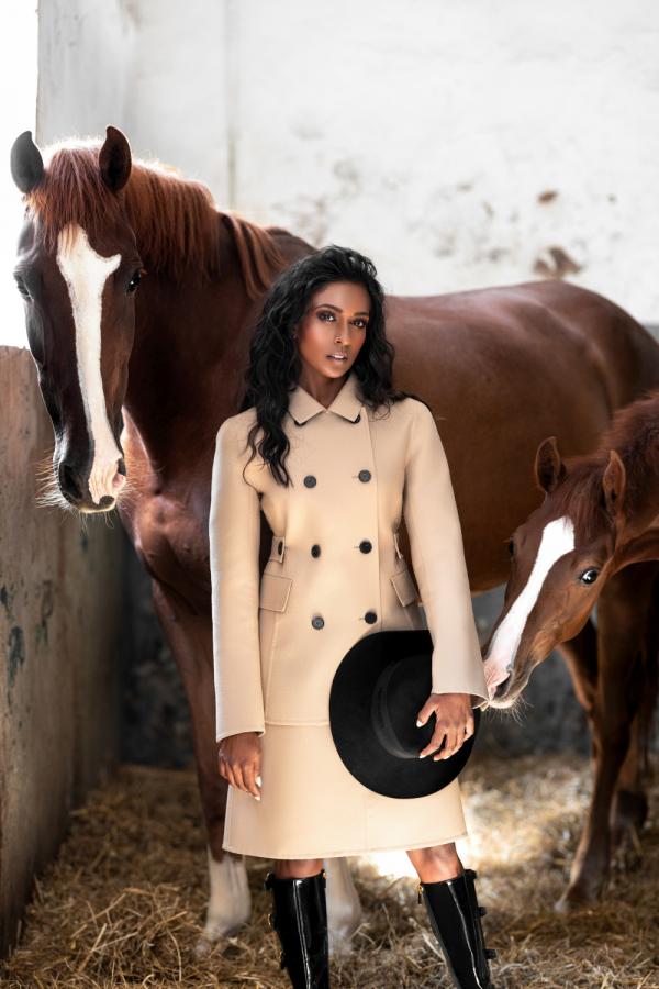 Josephine Winter - Mathilda Karlsson for FACE Magazine - artistspool.com