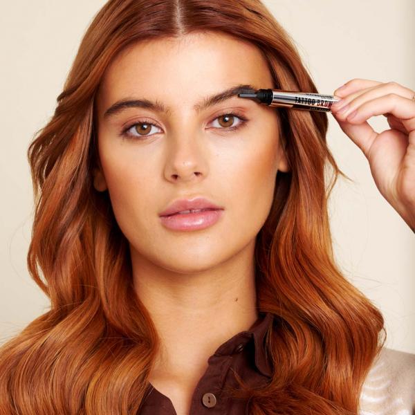 Silke Zeitz - Maybelline - artistspool.com