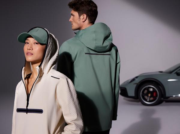 Bee Birgit Steger - Porsche Design Campaign - artistspool.com