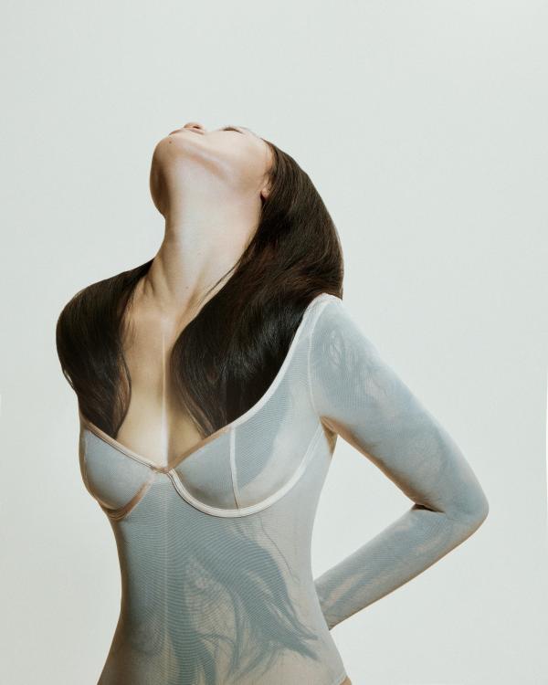 Josephine Winter - Layers of self 4 for PAP Magazine - artistspool.com