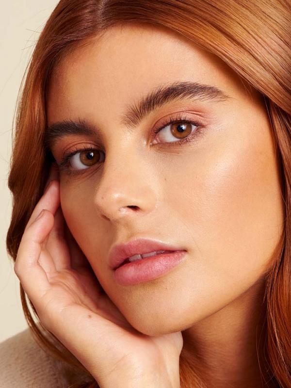 Silke Zeitz - Maybelline - artistspool.com