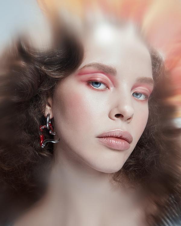Josephine Winter - Cupido 03 for PAP Magazine - artistspool.com