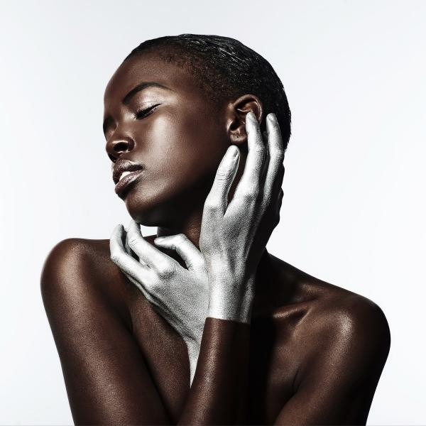 Jenny Retzlaff (MUC) - Black & Silver - artistspool.com