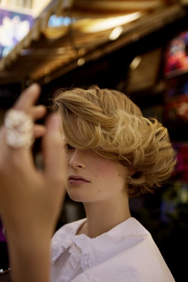 Anna Ploch (MUC) - Contributor Magazine - artistspool.com