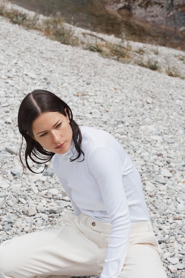 Alexandra Dietl - Isarkiesel - artistspool.com
