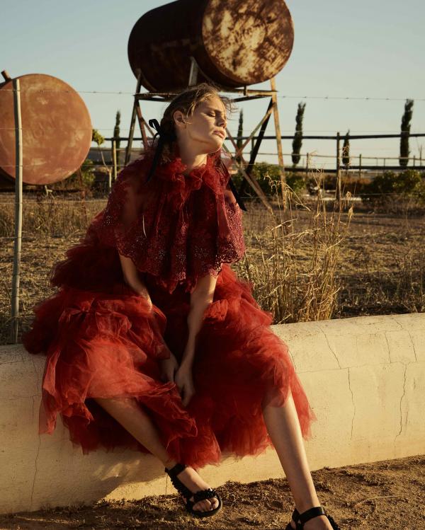 Jenny Retzlaff - Mod Mag mil pasos - artistspool.com