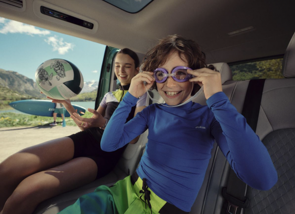 Adelaida Cue Baer - ID. Buzz - artistspool.com