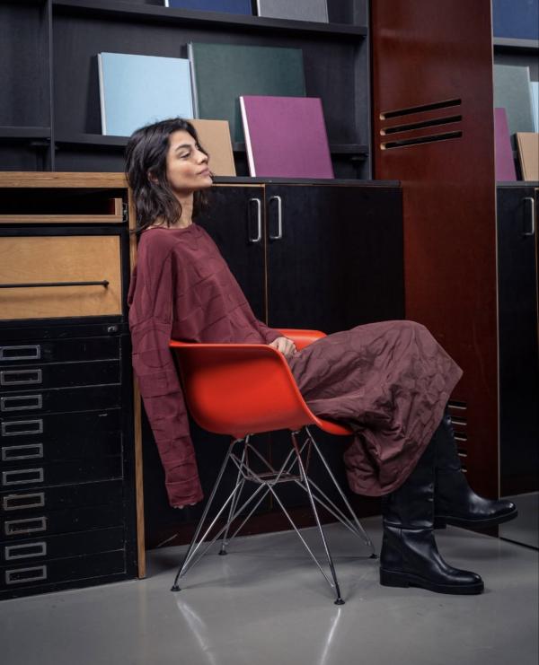 Anna Ploch (MUC) - Oska I - artistspool.com