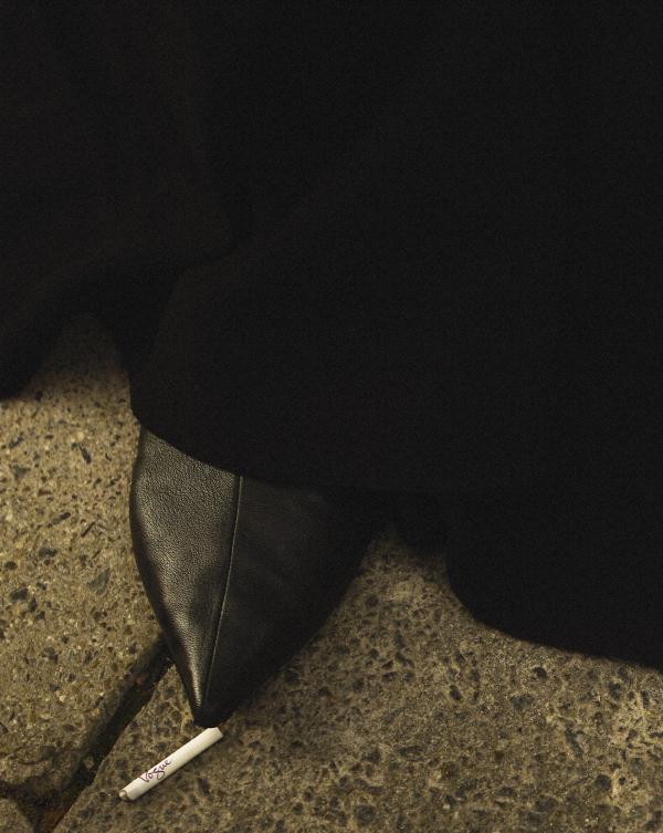 Anna Ploch (MUC) - Contributor Magazine - artistspool.com