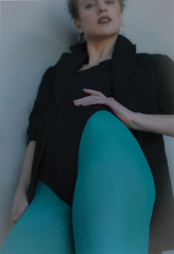 Claudia Fischer - Stillness and Spectacle - artistspool.com