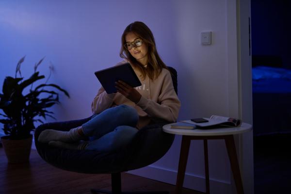 Julia Neubauer - Busch-Jäger Smart Home - artistspool.com