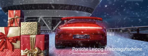 Anna Nizio - Porsche  - artistspool.com