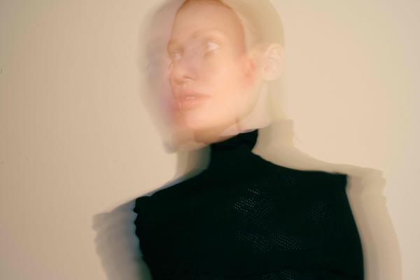 Jenny Retzlaff - Elle Beauty - artistspool.com