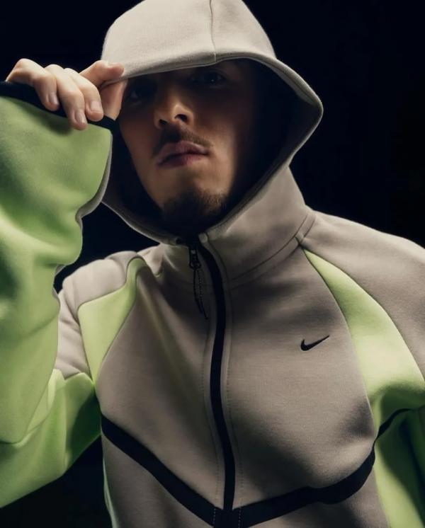 Anna Ploch (MUC) -  - artistspool.com