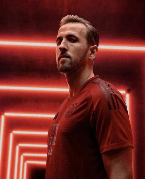 Anna Ploch (MUC) -  - artistspool.com