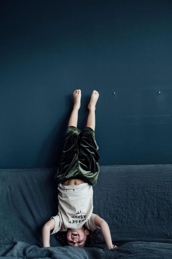 Bee Birgit Steger - Home Alone Editorial - artistspool.com