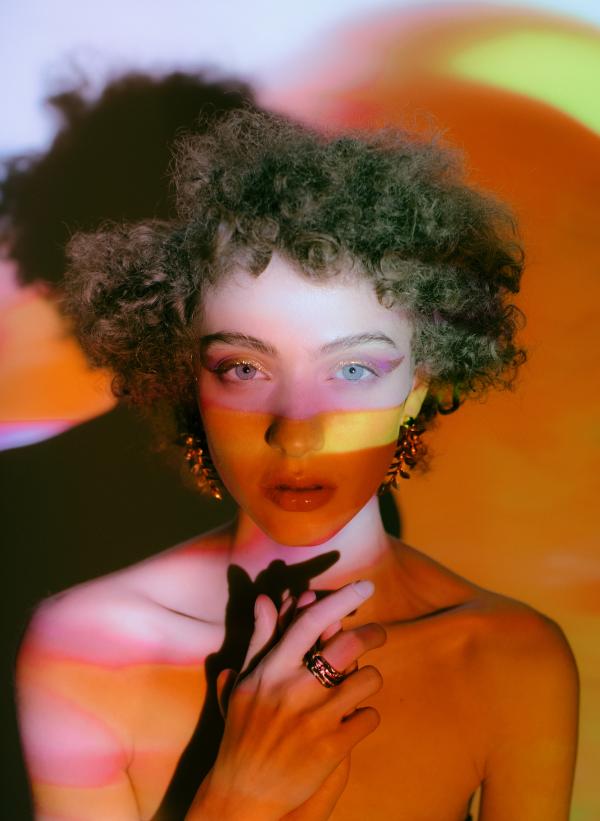 Claudia Fischer - Kaltblut Magazine - artistspool.com