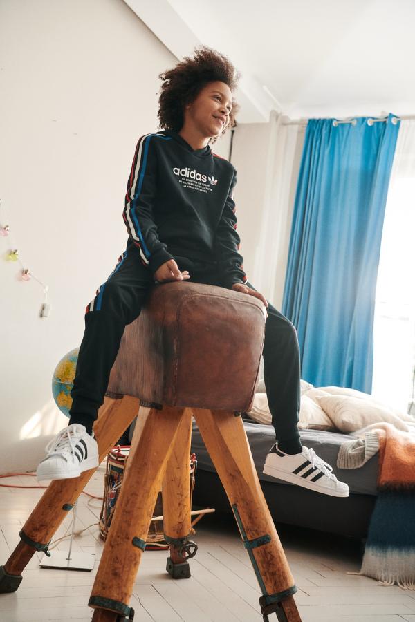 Julia Neubauer - adidas - artistspool.com