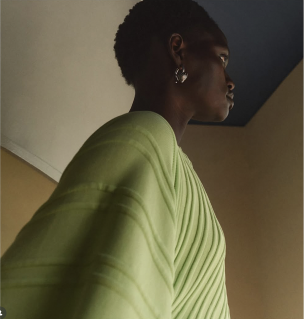 Adelaida Cue Baer - Schön - artistspool.com