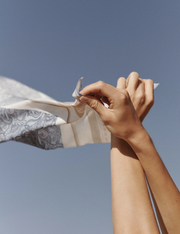 Adelaida Cue Baer - Hanro - artistspool.com