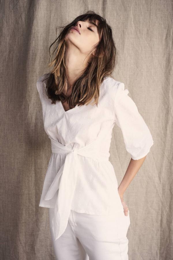 Anna Ploch (MUC) - Yulia - artistspool.com