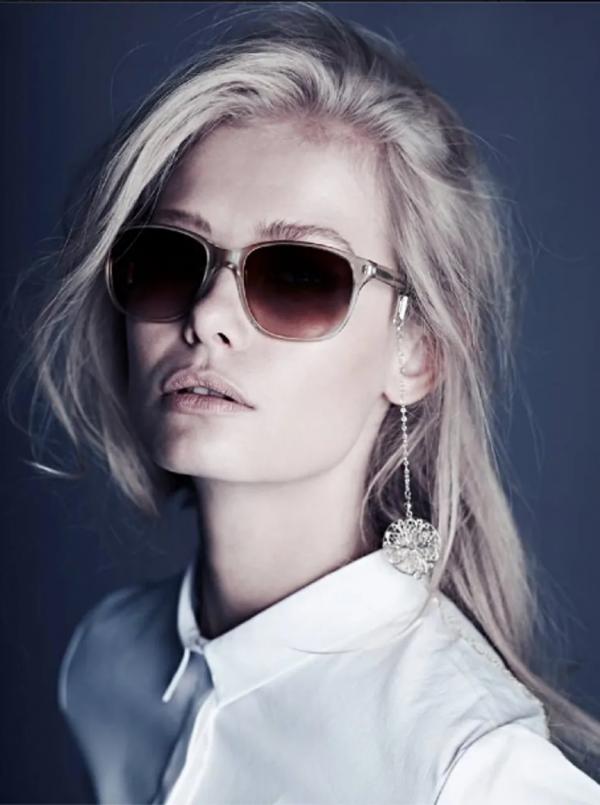 Anna Ploch (MUC) - Iolani - artistspool.com