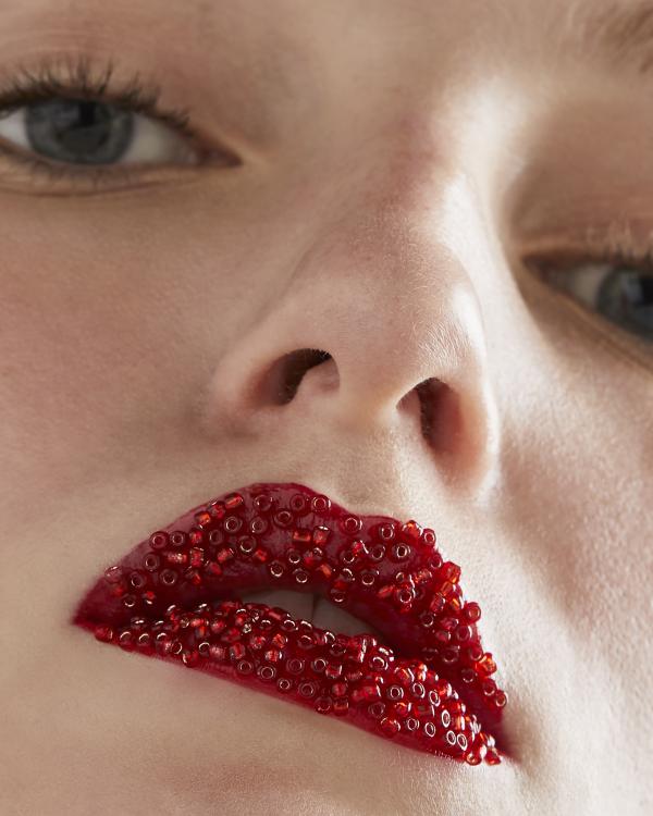 Josephine Winter - Beauty Experiments Vol 1 - artistspool.com