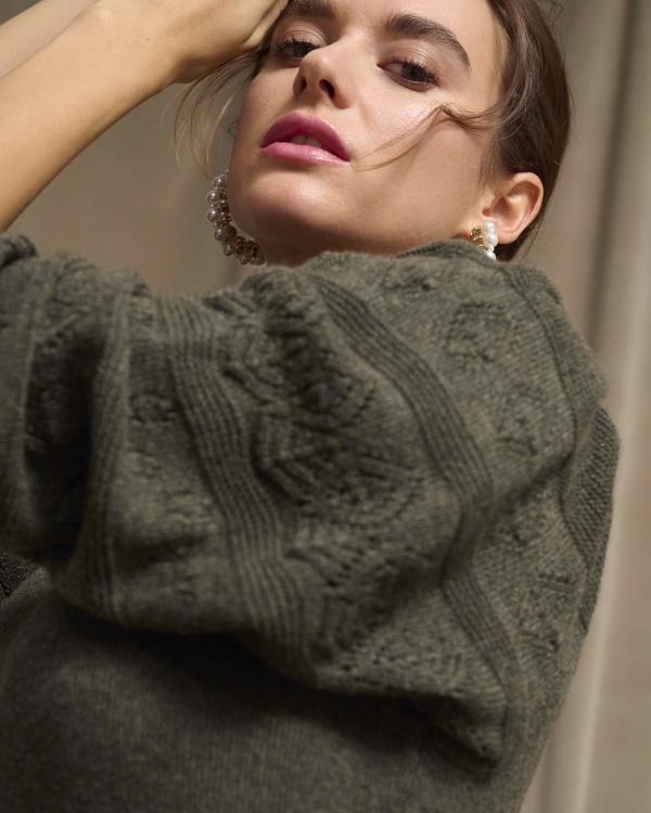 Jenny Retzlaff - Kinga Mathe Campaign - artistspool.com