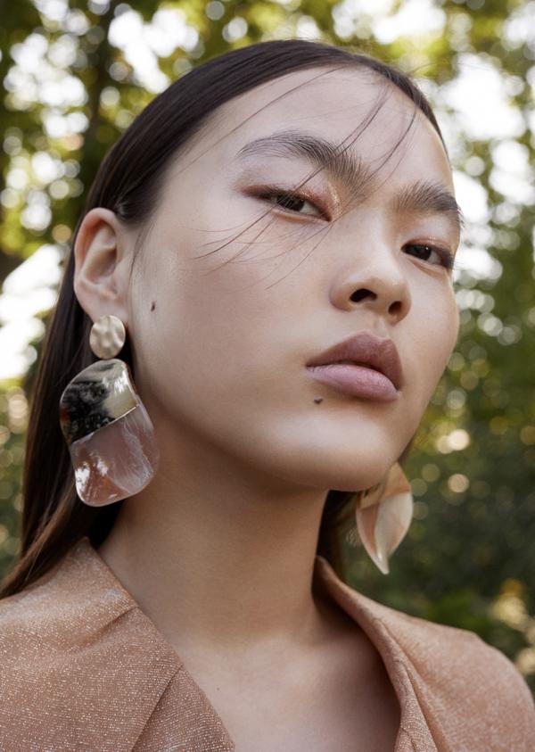 Adelaida Cue Baer - Softlines - artistspool.com