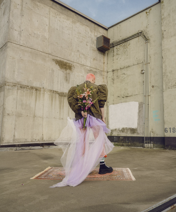 Adelaida Cue Baer - invisible - artistspool.com