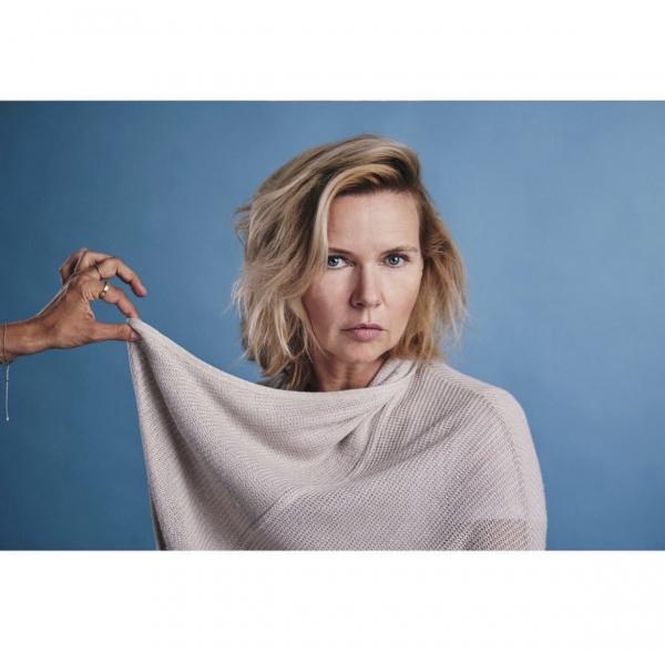 Anna Ploch (MUC) - Veronika Ferres - artistspool.com