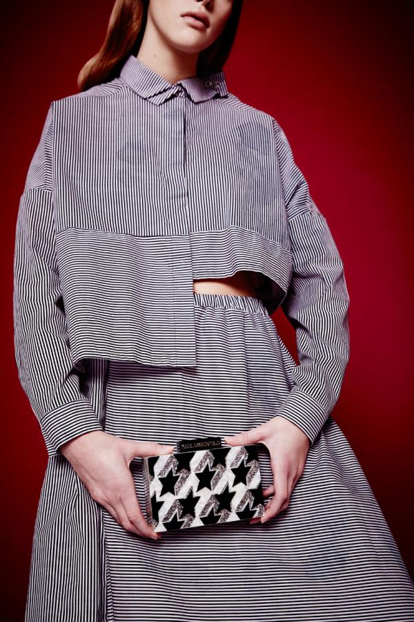 Alexandra Dietl (MUC) - Esther - artistspool.com