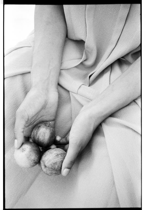 Alexandra Dietl - Teeth Magazine - artistspool.com