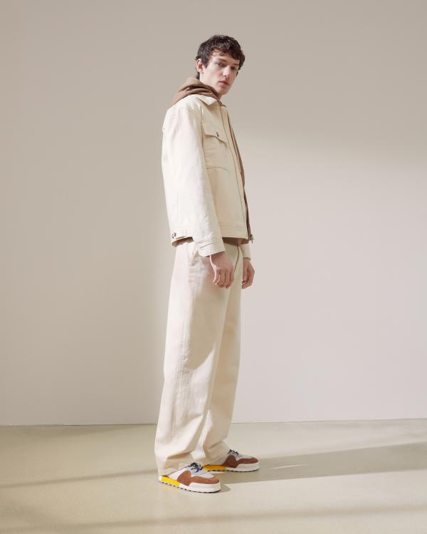 Yilmaz Aktepe - closed spring 21 - artistspool.com