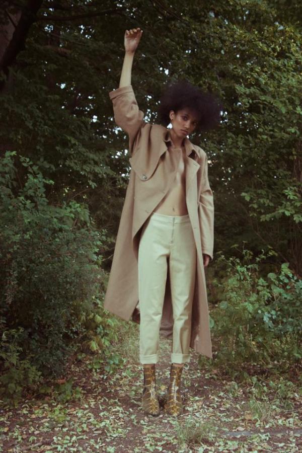 Latisha Nicholson - contributor magazine - artistspool.com