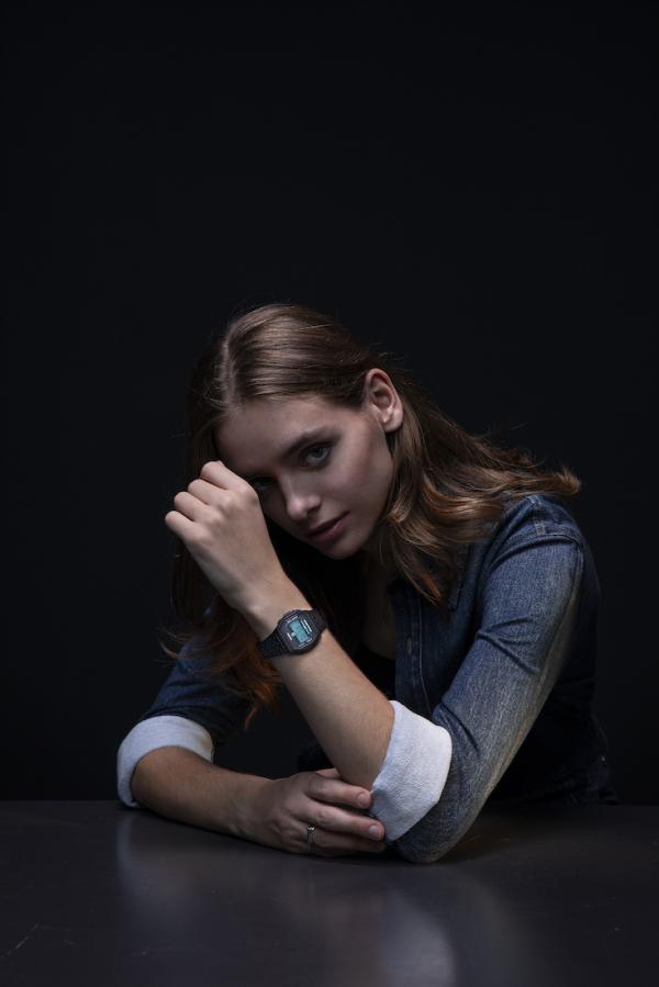 Susi Loos - Casio Retro - artistspool.com