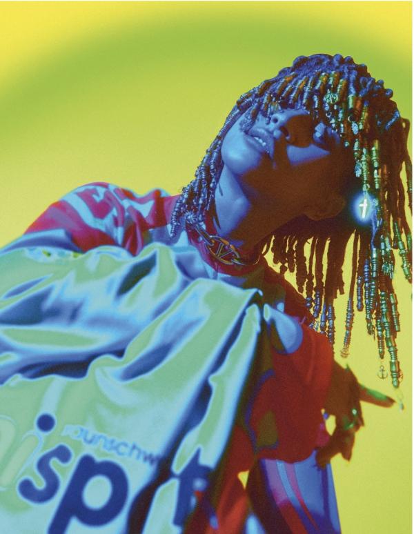 Adelaida Cue Baer - TUSH - artistspool.com