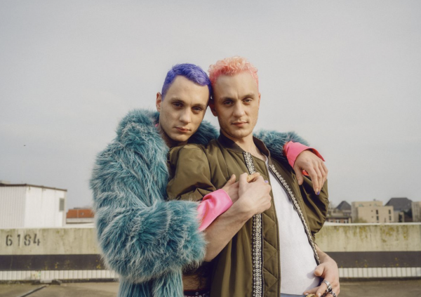 Adelaida Cue Baer - invisible - artistspool.com