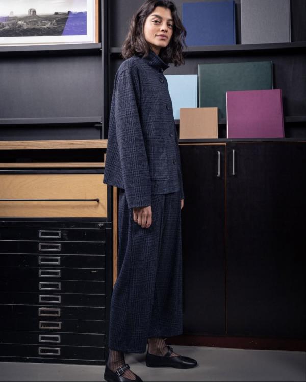 Anna Ploch (MUC) - Oska I - artistspool.com