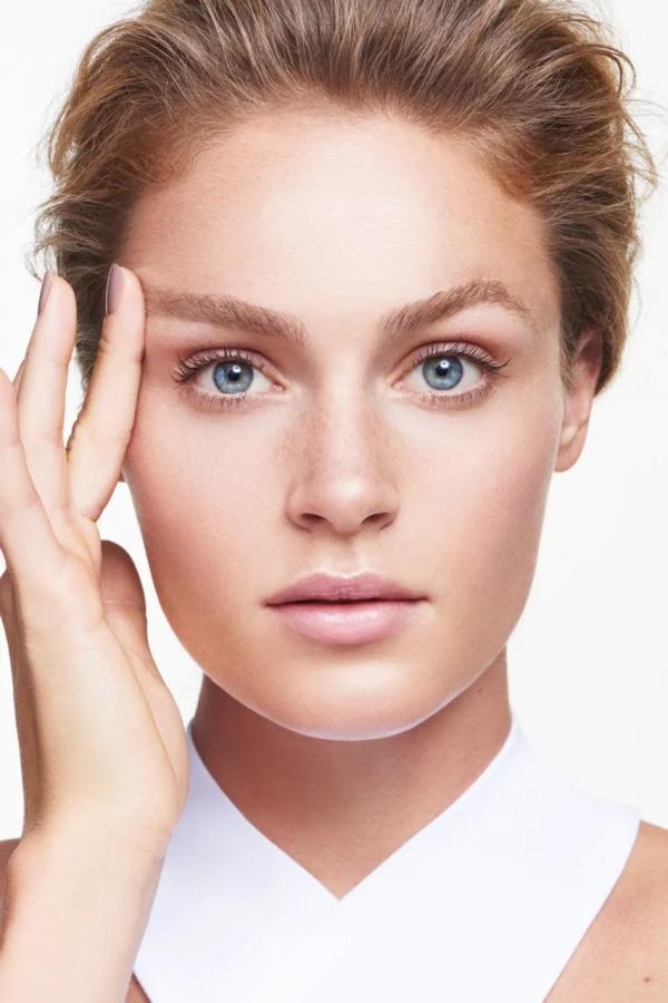 Anna Ploch (MUC) - Skincare - artistspool.com