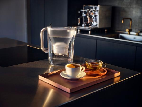 Lotta Katrine Meyer - Brita - artistspool.com