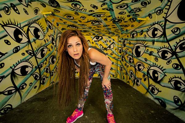 Jacqueline Abrahams - sixx big brother - artistspool.com