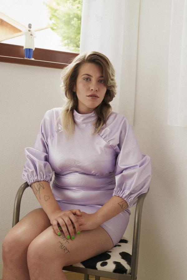 Alexandra Dietl - Giulia - artistspool.com
