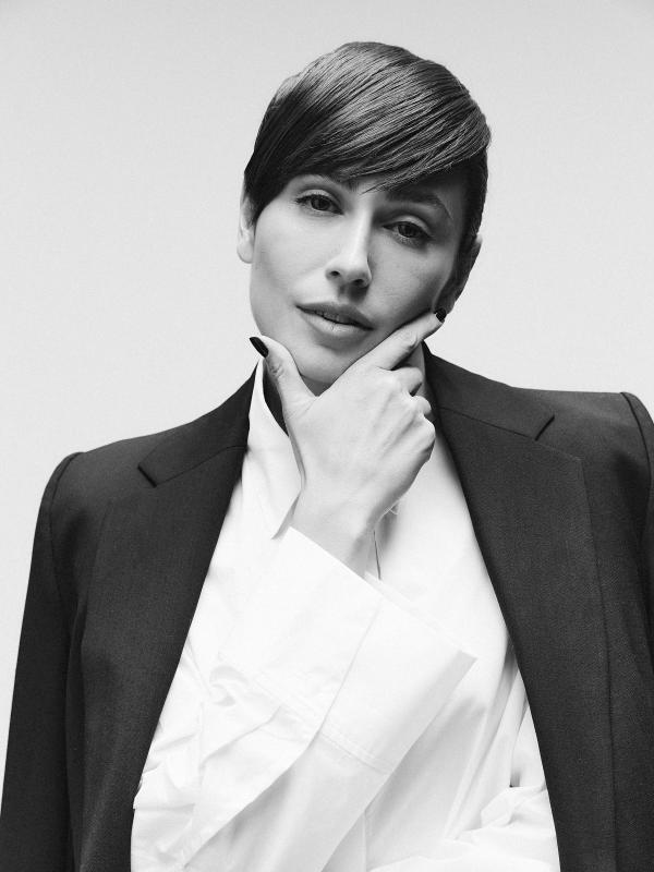 Anna Ploch (MUC) - Jessica M